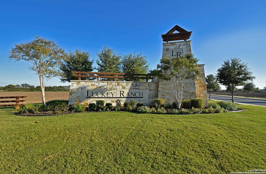 Photo of 11808 Luckey Villa, San Antonio, TX 78252 (MLS # 1915719)