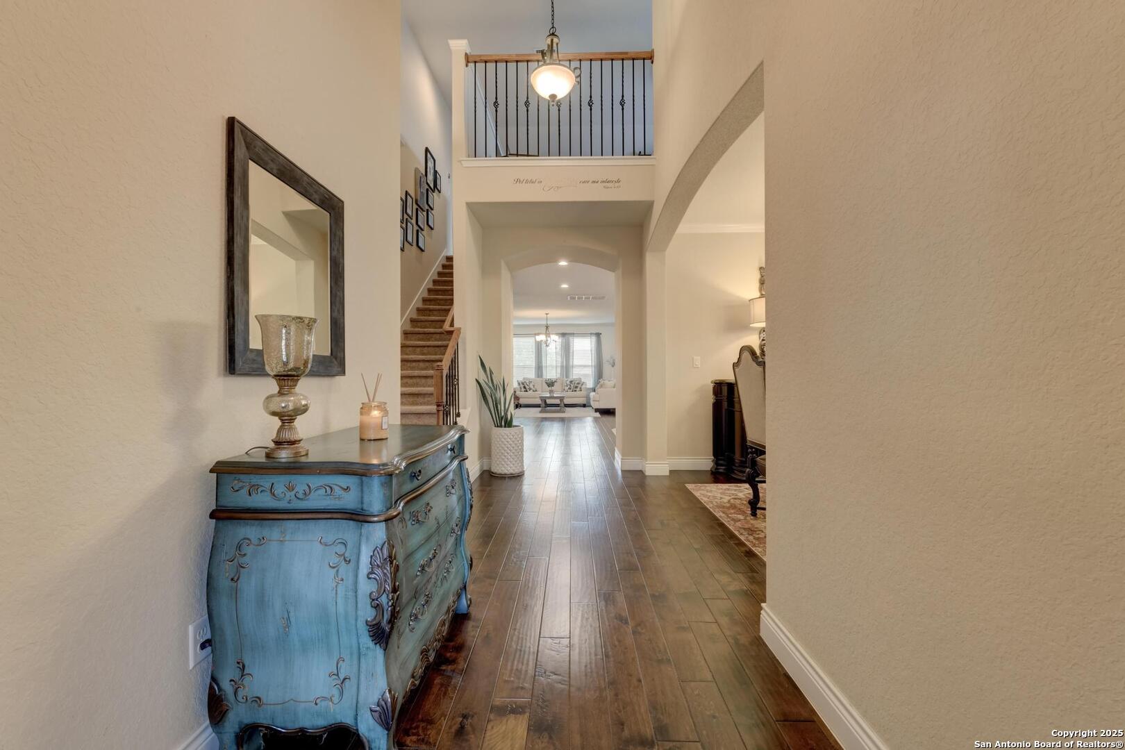 27419 Valle Bluff