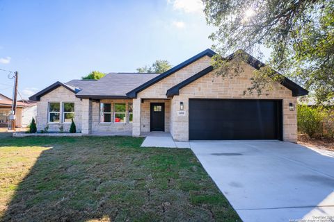 A home in Lytle