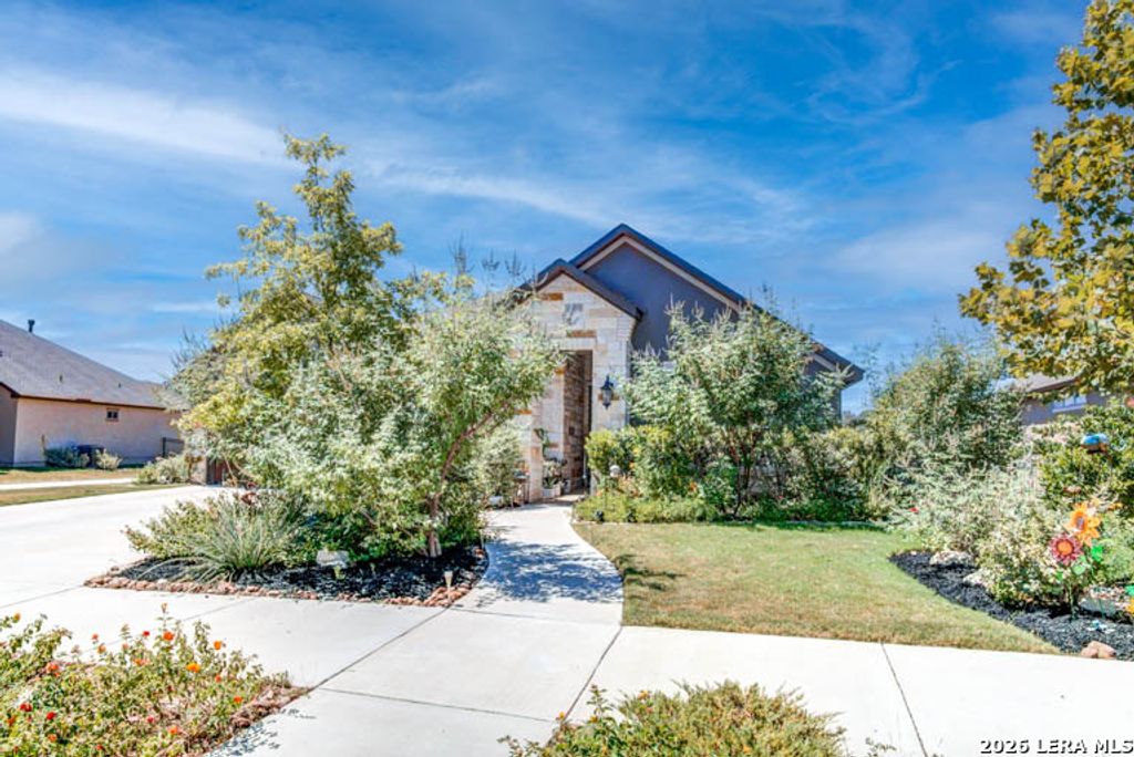 Photo of 134 Cool Rock, Boerne, TX 78006 (MLS # 1944005)