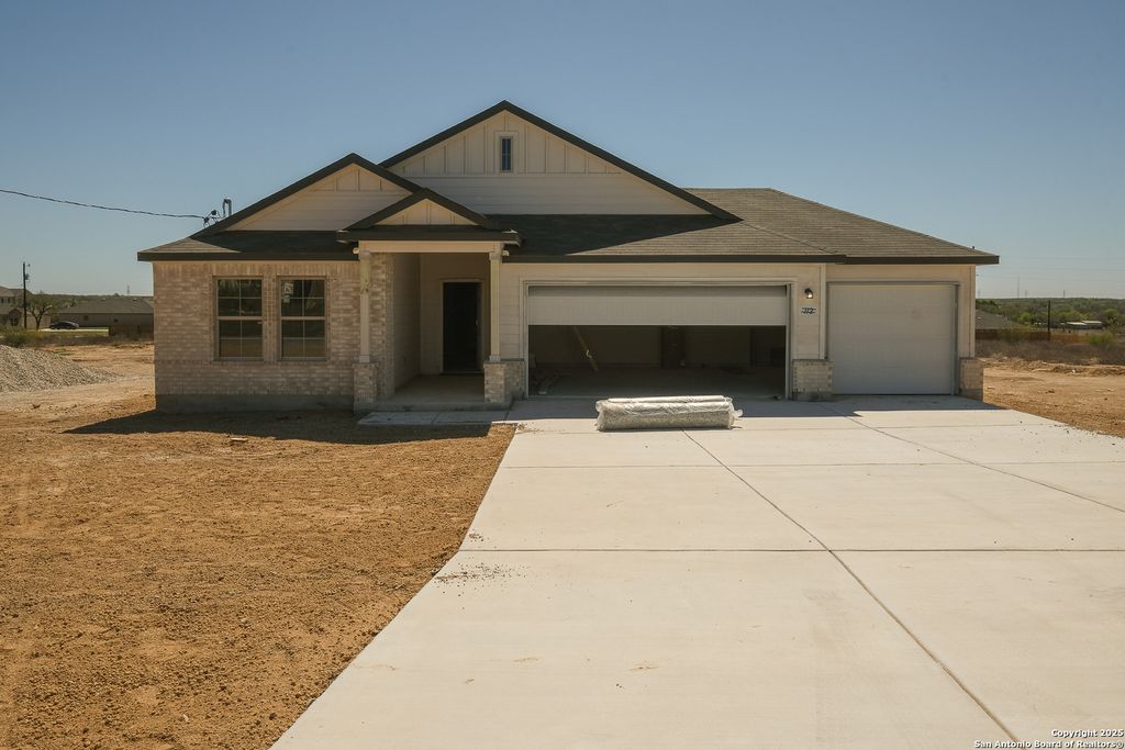 listing image 0
