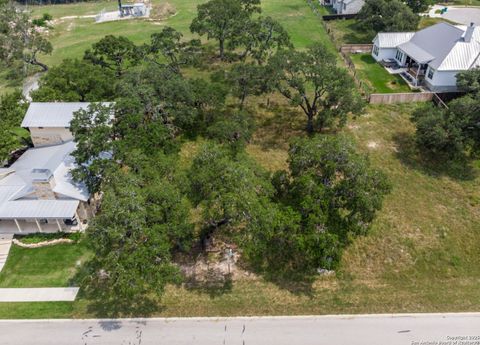 117 Chama Boerne TX 78006