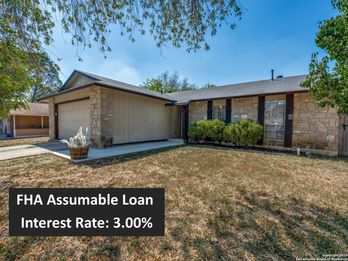Single Family Residence at 5615 Wood Climb St