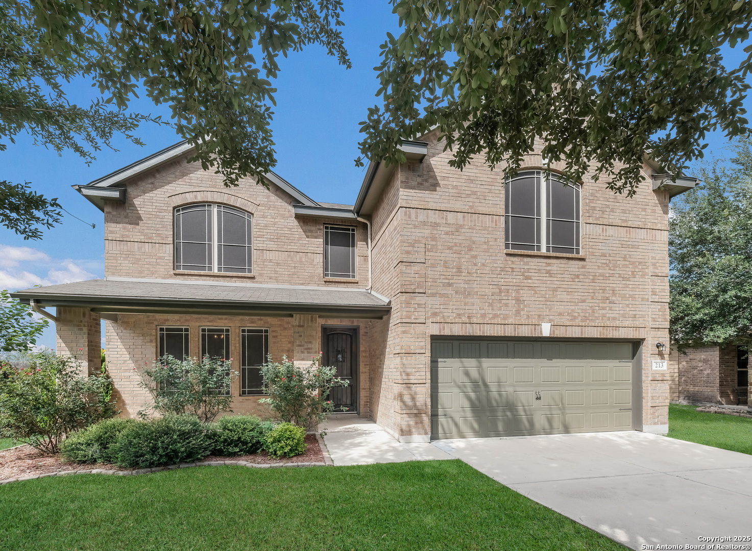 213 Stoeger Dr