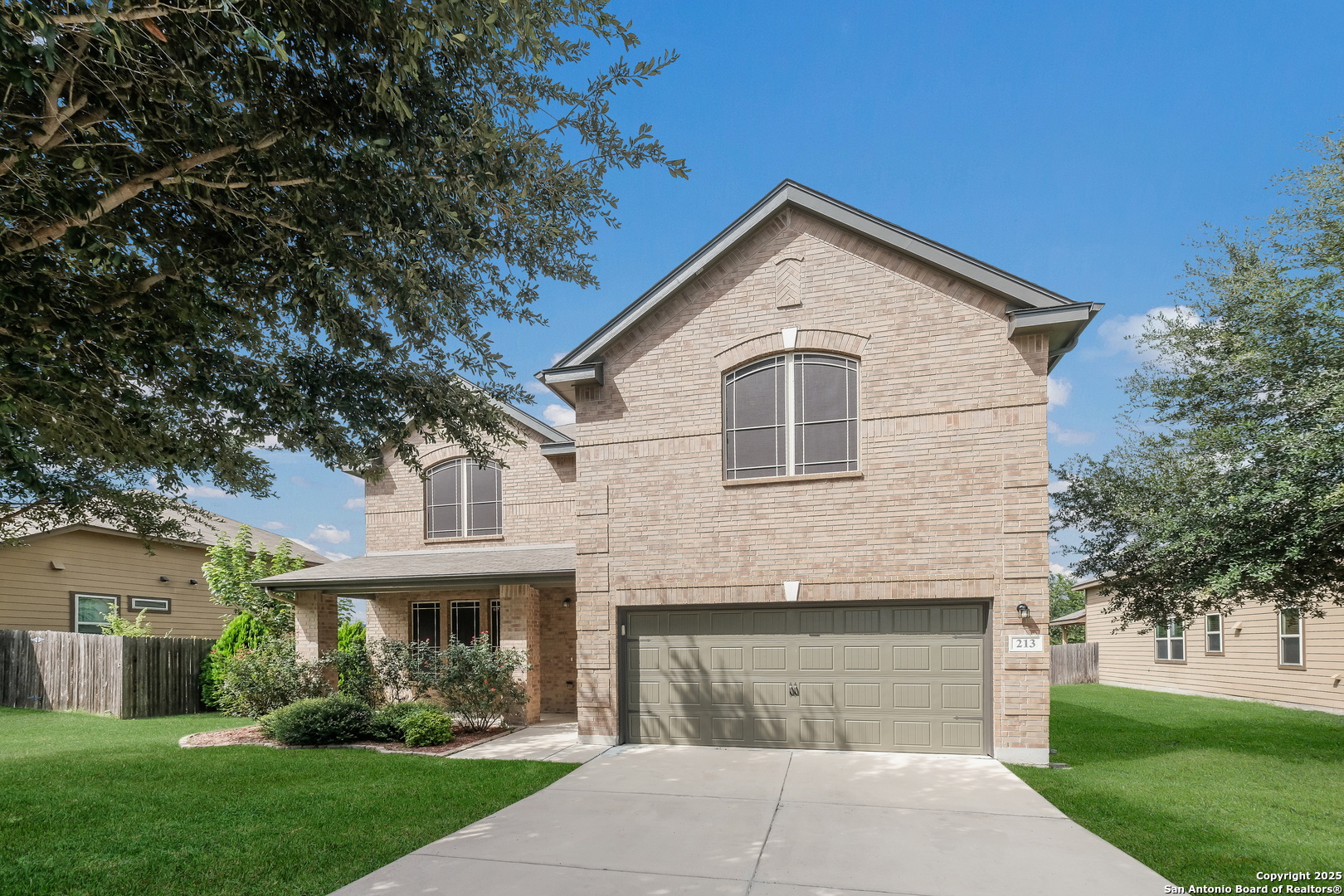 213 Stoeger Dr