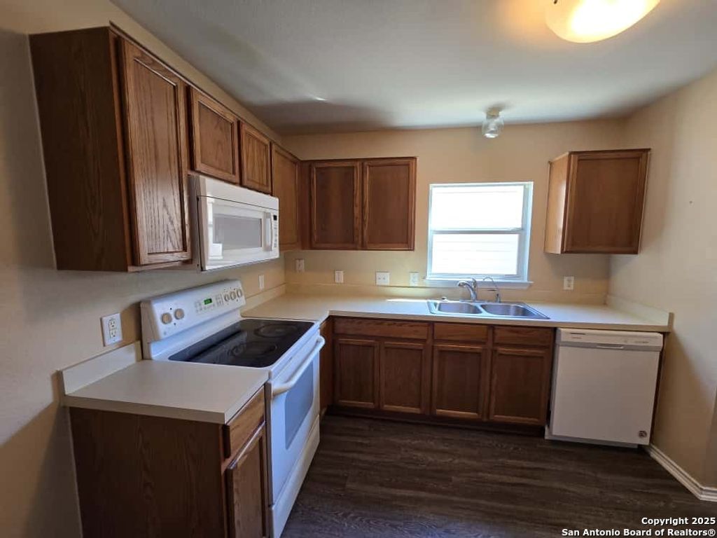 Photo of 4022 Canyon Pkwy, San Antonio, TX 78259 (MLS # 1915080)