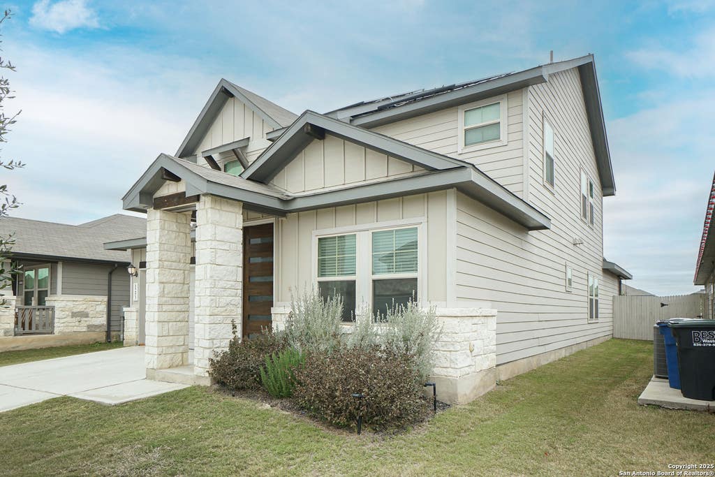 Photo of 1253 Ella Crossing, New Braunfels, TX 78130 (MLS # 1971945)