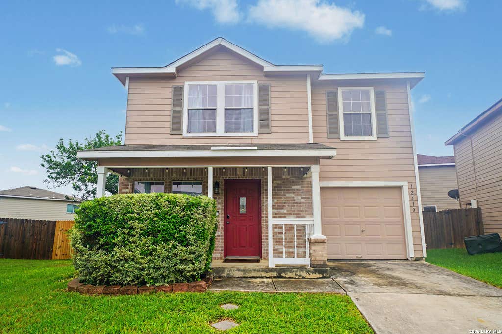 Photo of 12410 Tallow Cir, San Antonio, TX 78253 (MLS # 1992095)