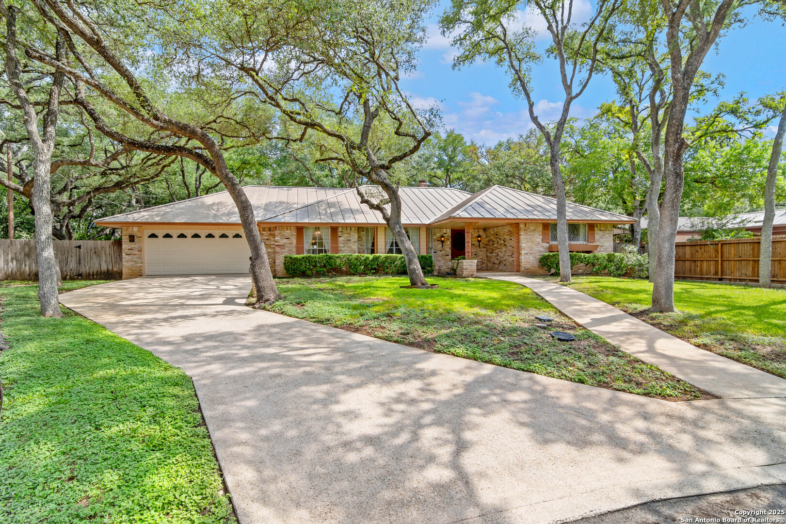 103 Vuewood St