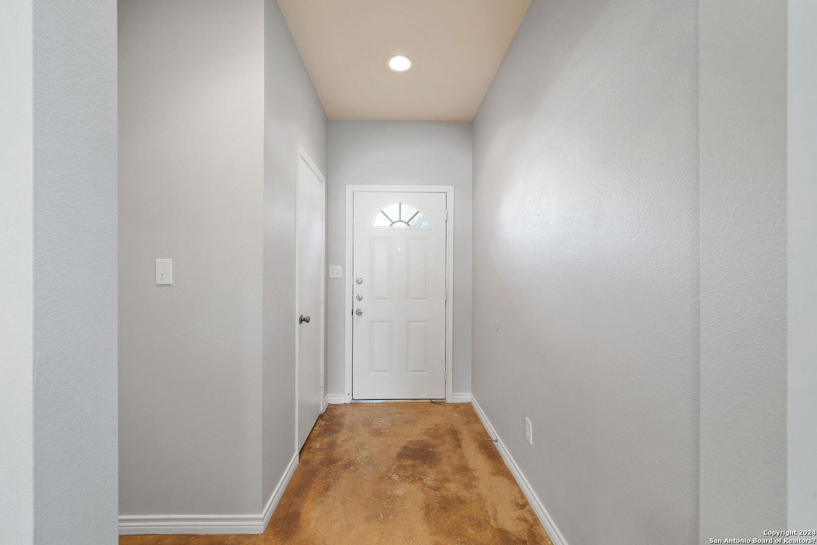 6410 Summit Oak 4