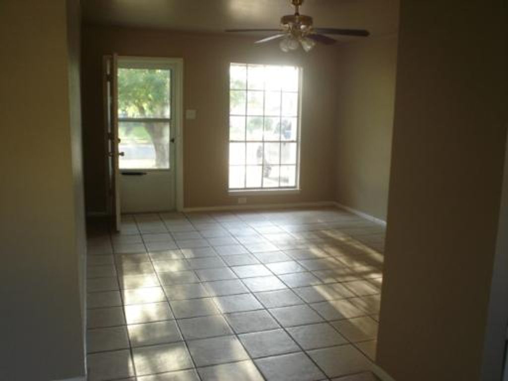 Photo of 5819 WOODHILL, San Antonio, TX 78218 (MLS # 1955421)