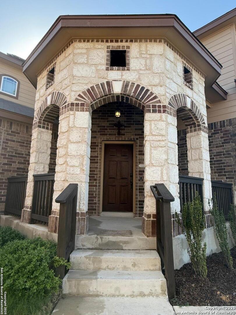 15319 Comanche