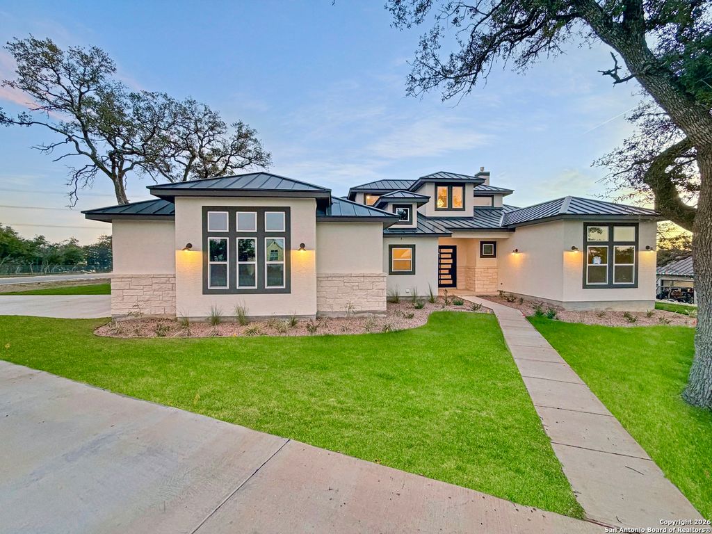 Photo of 775 Maximino Ridge, Bulverde, TX 78163 (MLS # 1931309)