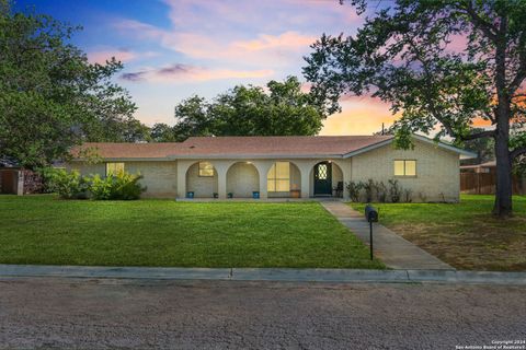 A home in Uvalde