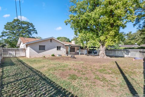 A home in Uvalde