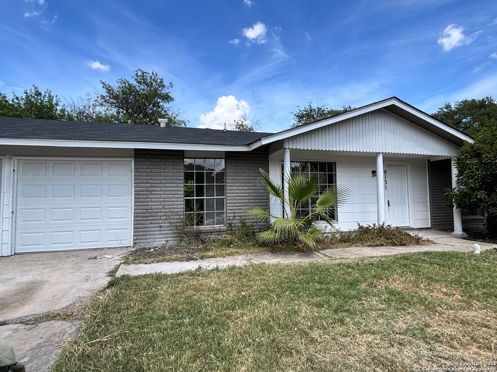 Photo of 9131 Mobile Bay, San Antonio, TX 78245 (MLS # 1884624)