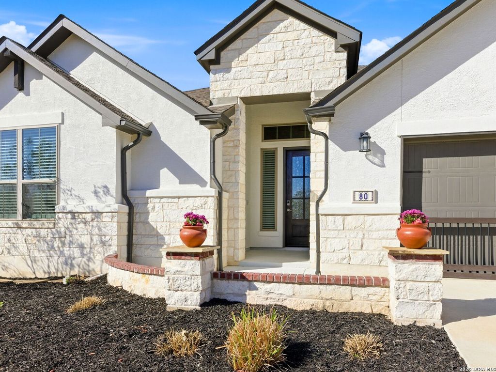 Photo of 80 Simpatico, Boerne, TX 78006 (MLS # 1945262)
