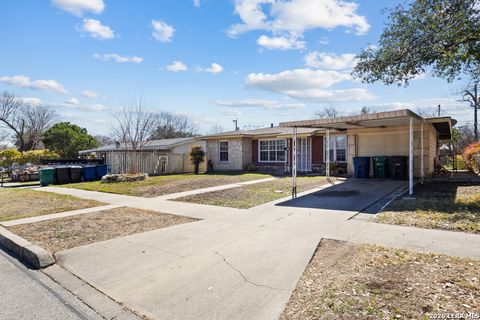 Photo of 210 Dryden, San Antonio, TX 78213 (MLS # 1944648)