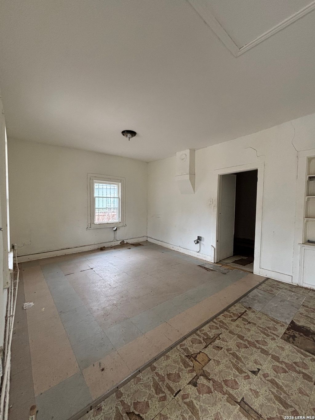 Photo of 1008 Montana St, San Antonio, TX 78203 (MLS # 1935656)