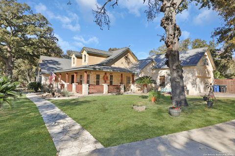 A home in La Vernia