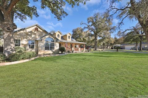 A home in La Vernia