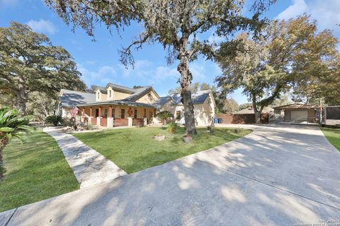 A home in La Vernia