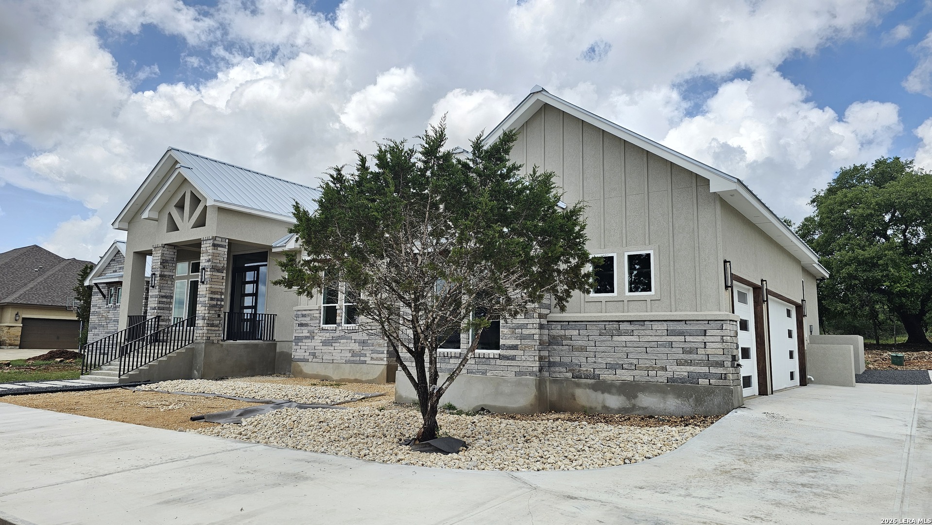 612 Cross Oak