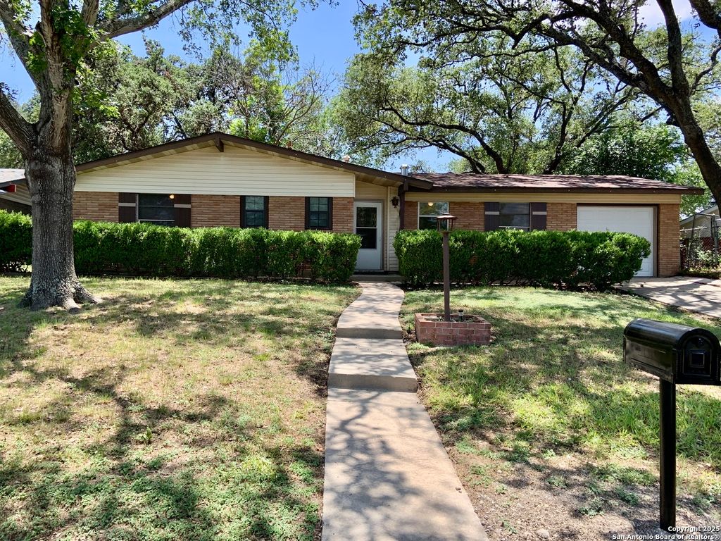 Photo of 4914 Chedder Dr, San Antonio, TX 78229 (MLS # 1882683)