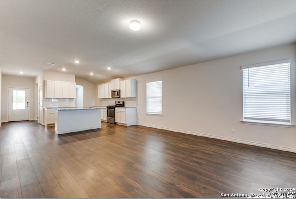 Photo of 232 Cuban Emerald, San Antonio, TX 78253 (MLS # 1916491)
