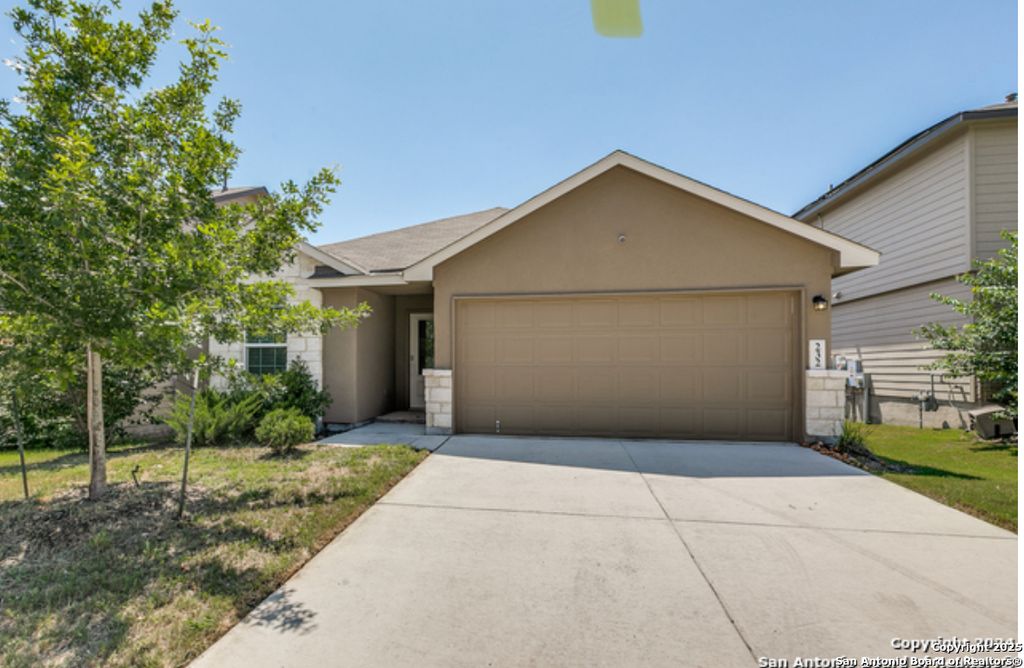 Photo of 232 Cuban Emerald, San Antonio, TX 78253 (MLS # 1916491)