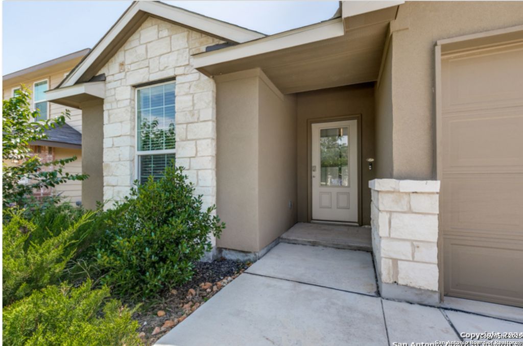 Photo of 232 Cuban Emerald, San Antonio, TX 78253 (MLS # 1916491)