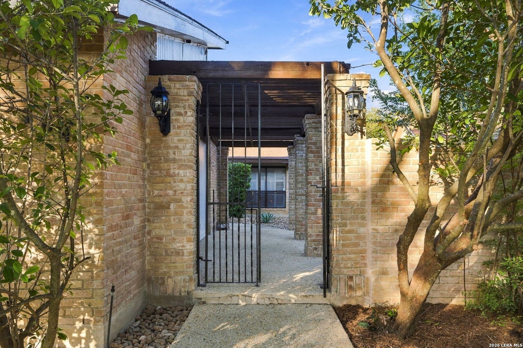 Photo of 3764 HUNTERS CIR, San Antonio, TX 78230 (MLS # 2022902)