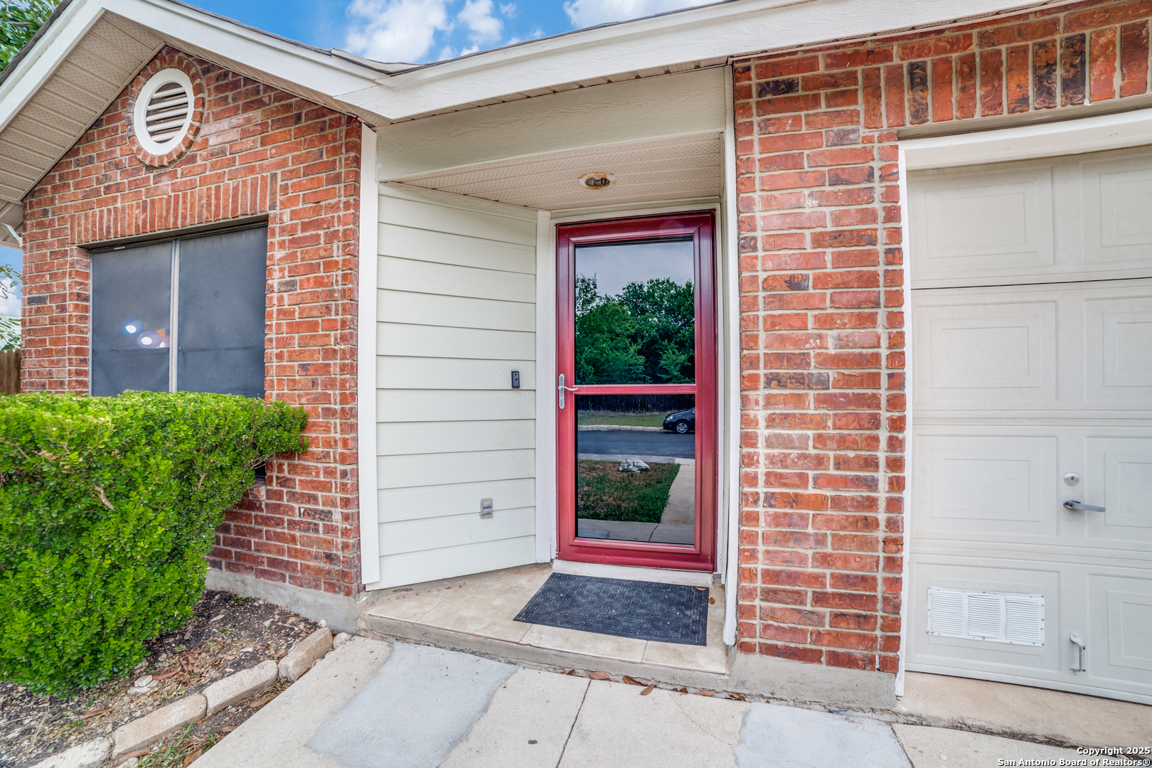 2218 Gunter Bay