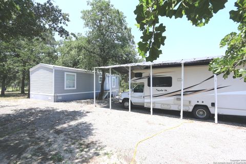 A home in La Vernia