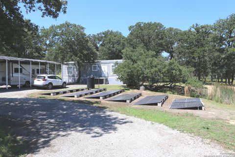 A home in La Vernia