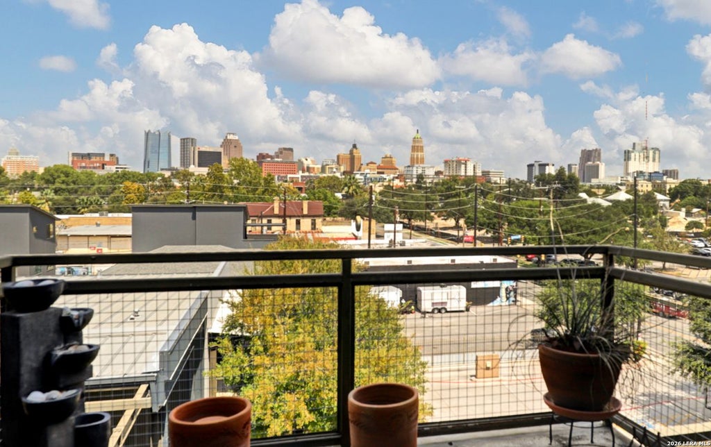 Photo of 831 S Flores 2407-2409 #2407-2409, San Antonio, TX 78204 (MLS # 2018385)