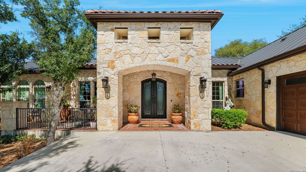 Photo of 956 Jenny Leigh, Bulverde, TX 78163 (MLS # 1951965)