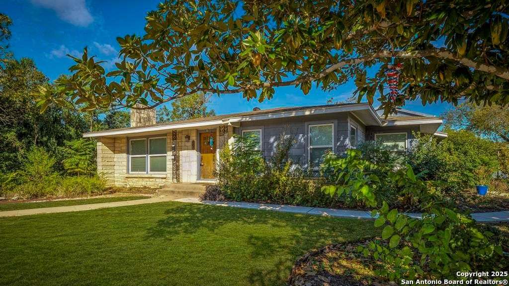 Photo of 539 Rittiman Rd, San Antonio, TX 78209 (MLS # 1925686)