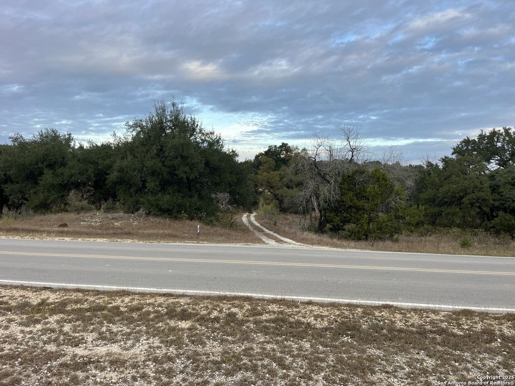 Photo of 3520 &amp; 3524 Comal Spgs, Canyon Lake, TX 78133 (MLS # 1926311)