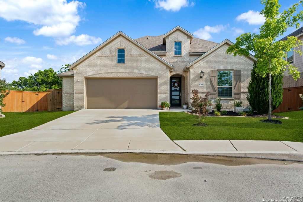 Photo of 9706 Kremmen, Boerne, TX 78006 (MLS # 1922976)