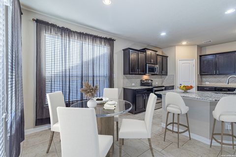 Photo of 216 Campfire Way, Cibolo, TX 78108 (MLS # 1937094)