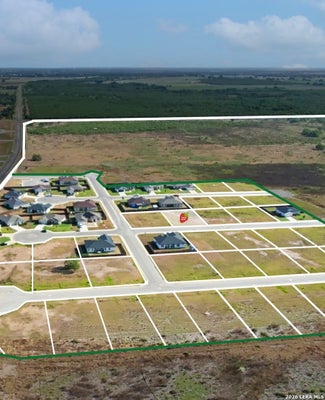 121 TROUBADOUR LN, POTEET, TX 78065 - Image b6cd5b02ee56a7d8aa74aafb0c48765e/2912397587