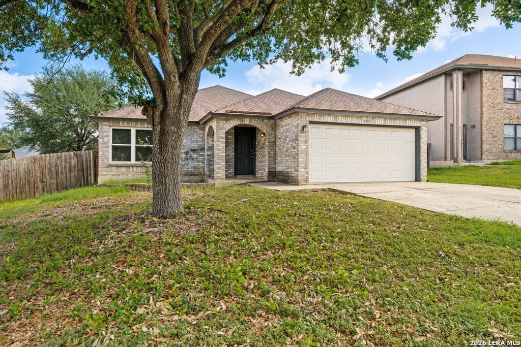 Photo of 8015 CHESTNUT GATE DR, Converse, TX 78109 (MLS # 2008764)