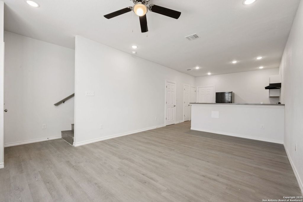 Photo of 8719 Wurzbach 201 #201, San Antonio, TX 78240 (MLS # 1928103)