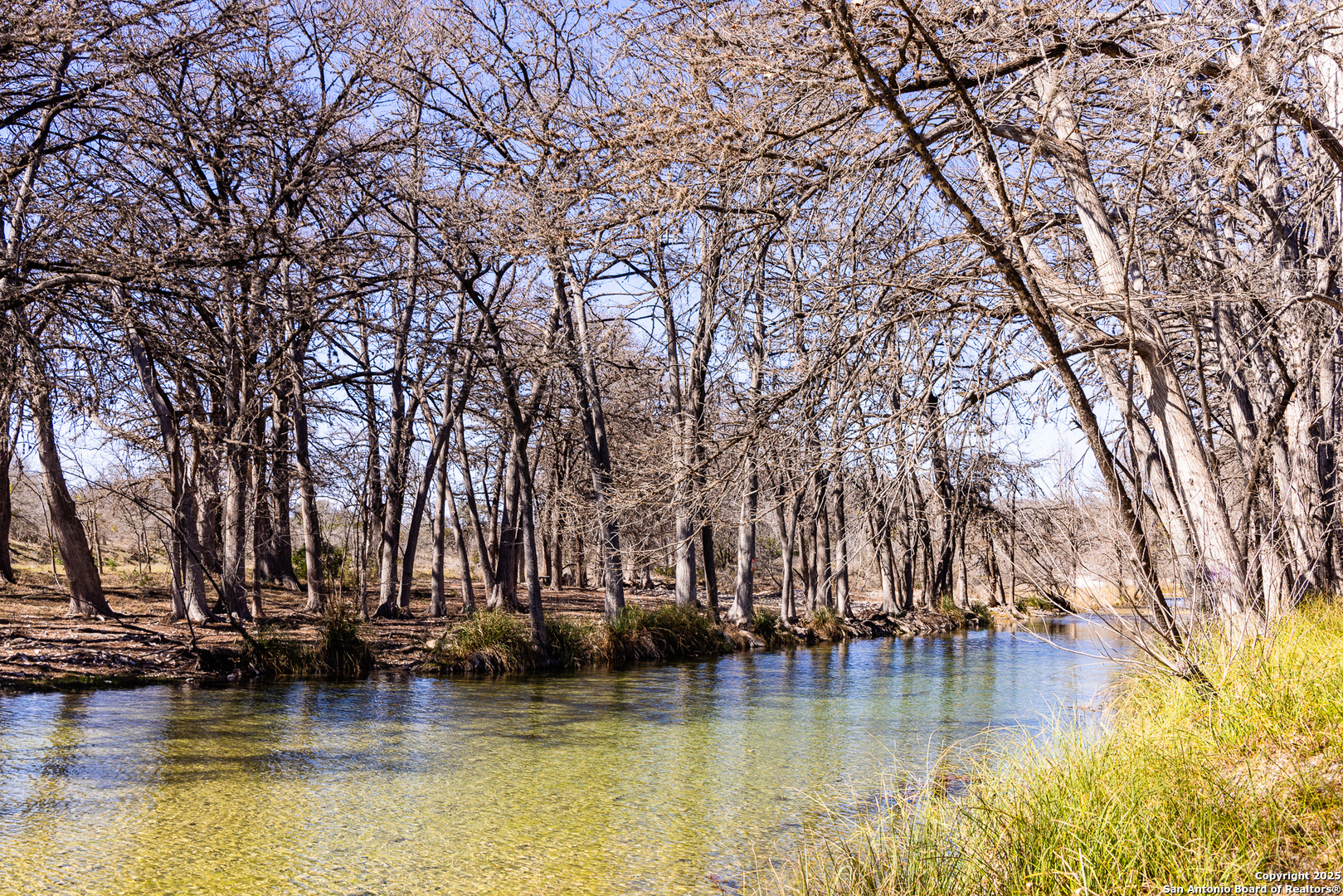 2400 Little Dry Frio Road