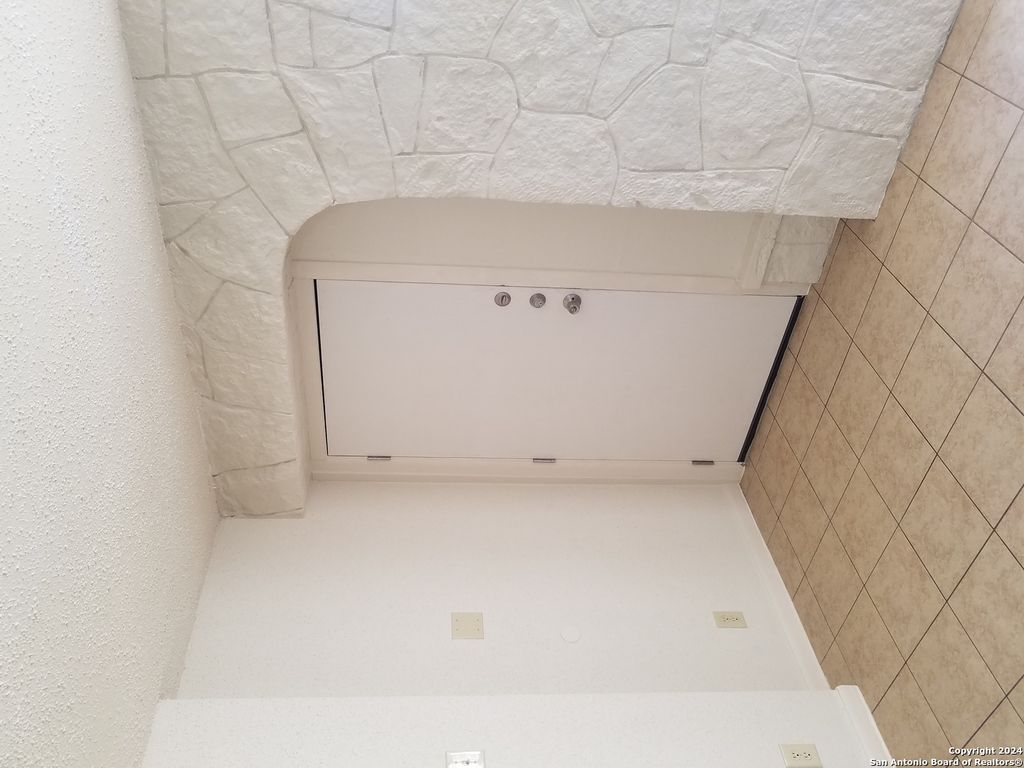 Photo of 600 Monticello Ct 3 #3, San Antonio, TX 78223 (MLS # 1914297)