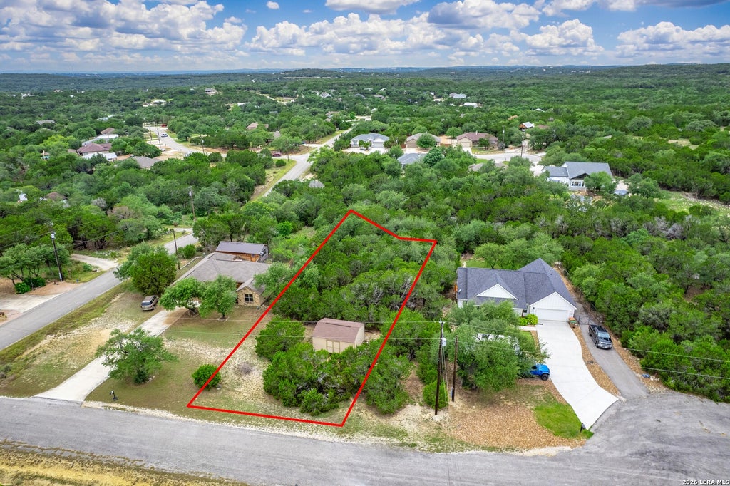 Photo of 125 Garrett Way, Canyon Lake, TX 78133 (MLS # 1970965)