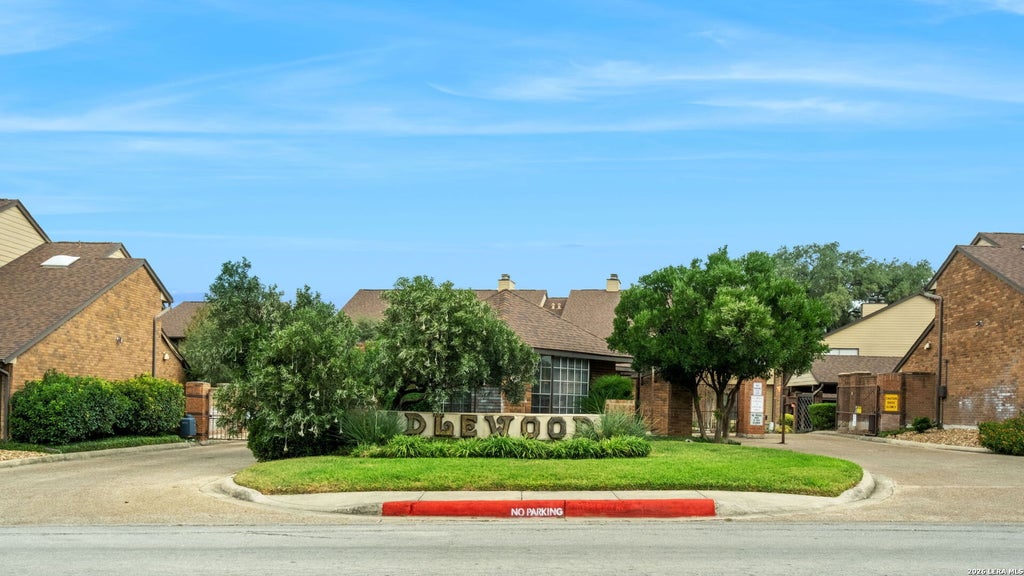Photo of 3605 Hidden H2 #H2, San Antonio, TX 78217 (MLS # 2017477)
