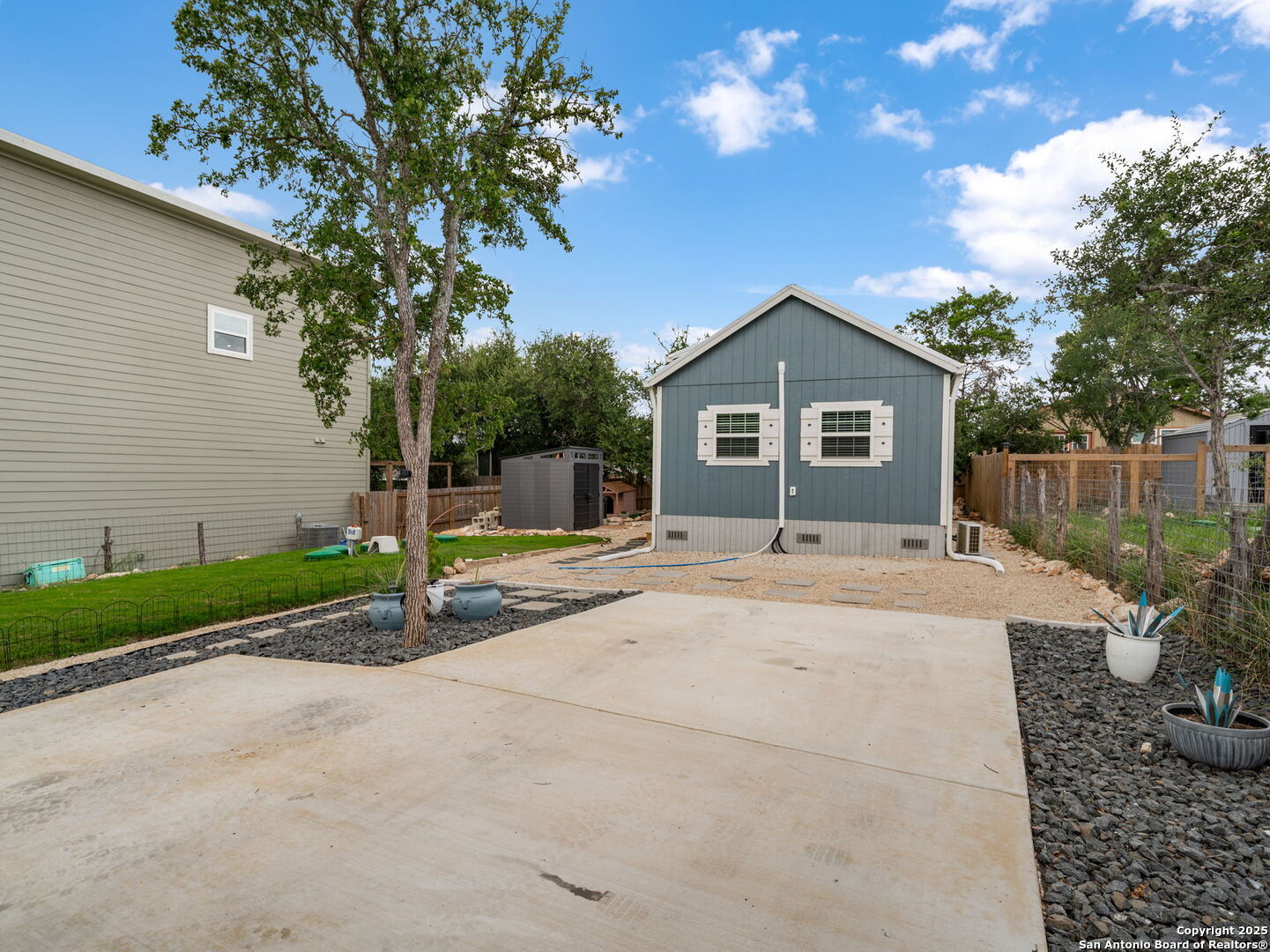 2056 Dry Creek