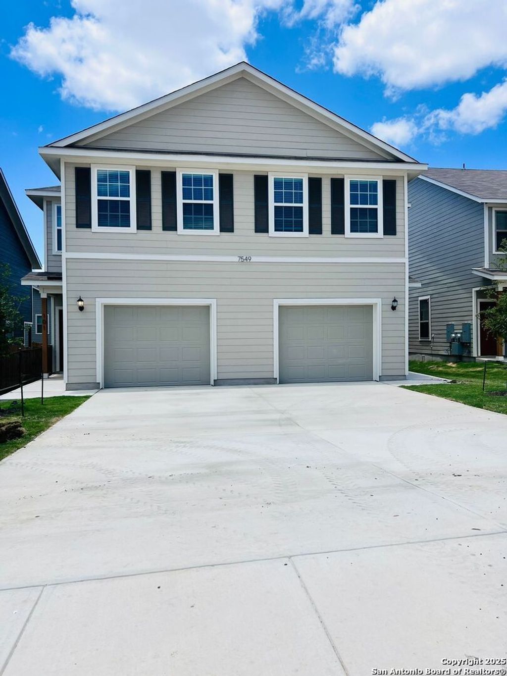 Photo of 10215 Tulipwood Run 102 #102, San Antonio, TX 78252 (MLS # 1938153)